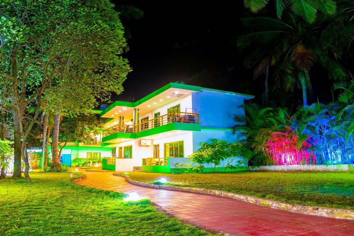 Kinara Resort Mālvan Dış mekan fotoğraf